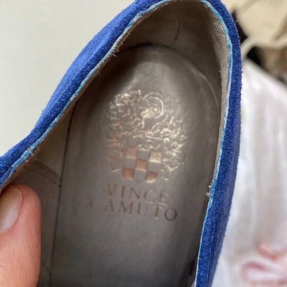 Vince Camuto  blue suede boots size 8 1/2 - Picture 10 of 10